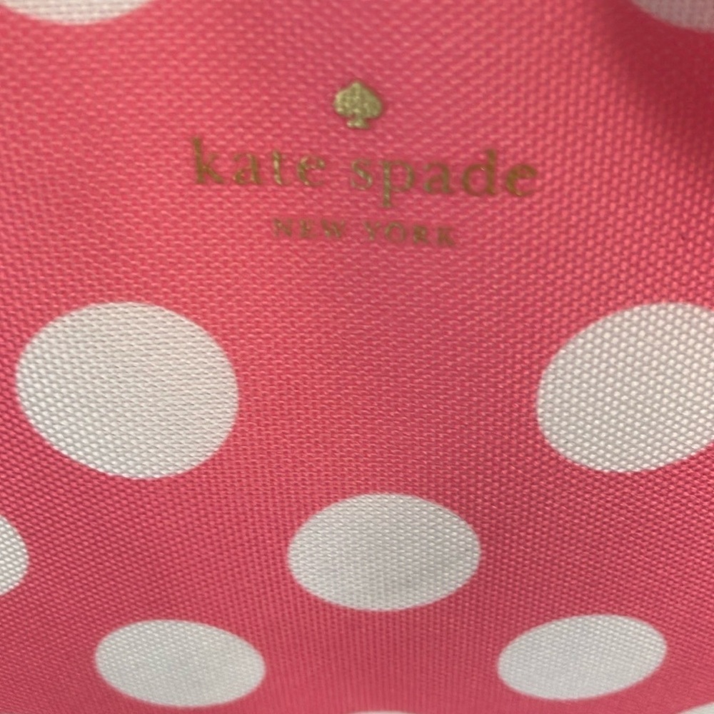 ⭐️HOST PICK🌟Gorgeous Kate Spade Pink and White Insulated Cooler Bag NWT - Picture 3 of 9
